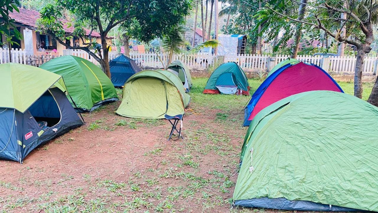 Raikar Guest House بوغمُلو المظهر الخارجي الصورة